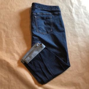 Torrid crop boyfriend jeans